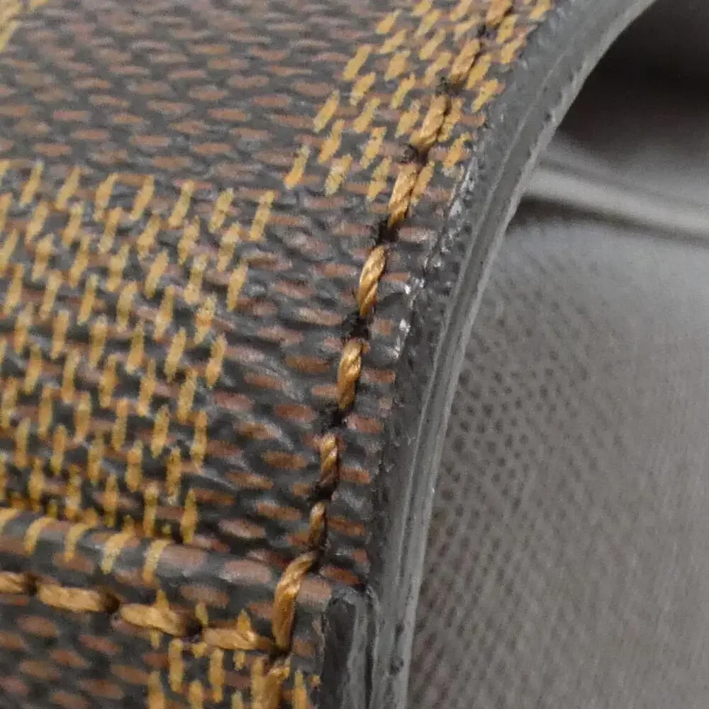 LOUIS VUITTON Brown Damier Bag